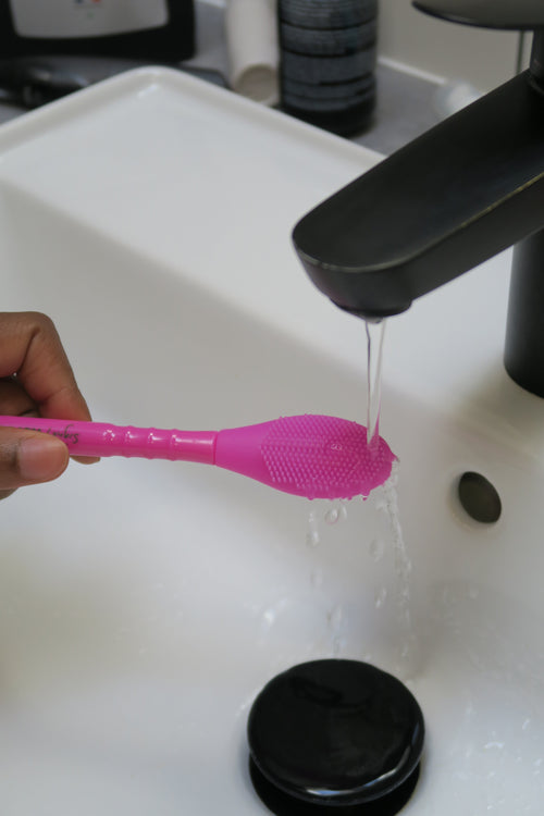Brosse exfoliante douce silicone