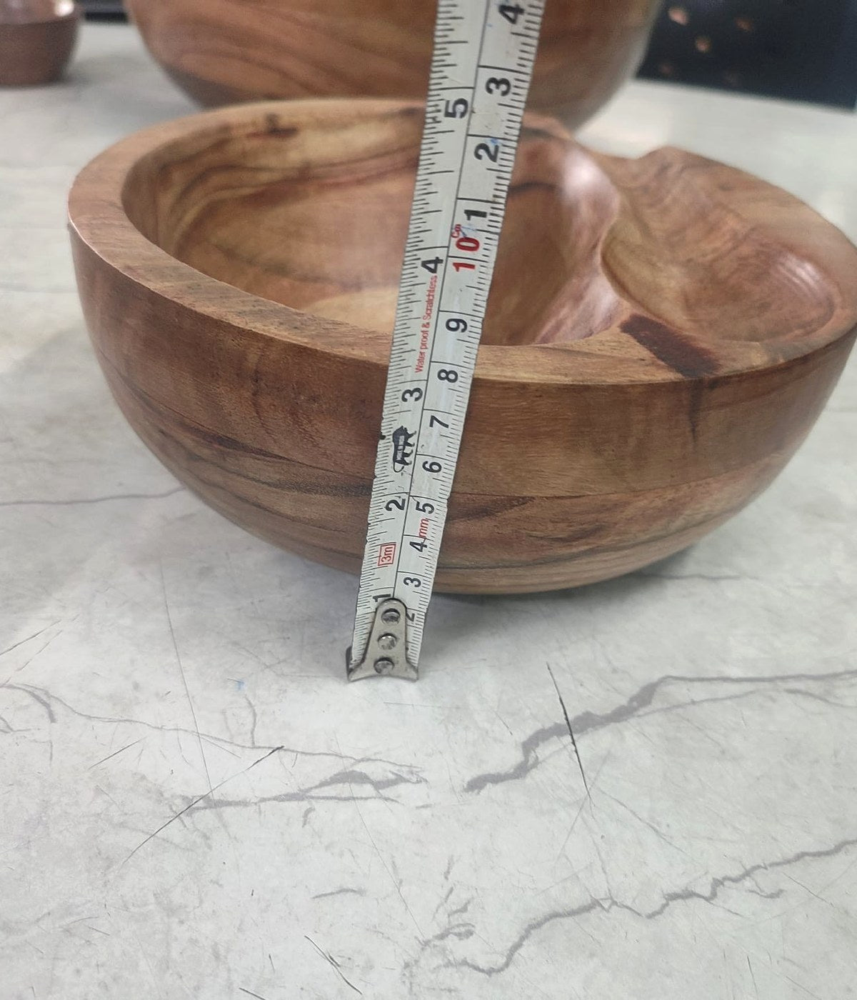 Grand bol SIDEM en bois d’acacia, mesure de la hauteur